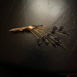 Vintage 1980s Gold Tone Spray Brooch with Dark Blue Beads